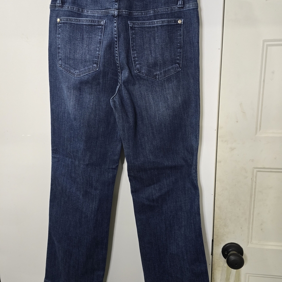 Sz 11 **PETITE** Judy Blue Dark Blue STRAIGHT LEG, Mid Rise Jeans - Picture 2 of 6